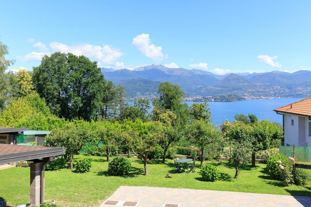 Casa Lilla - Lakeview Large Apartments With Garden Above สเตรซา ภายนอก รูปภาพ
